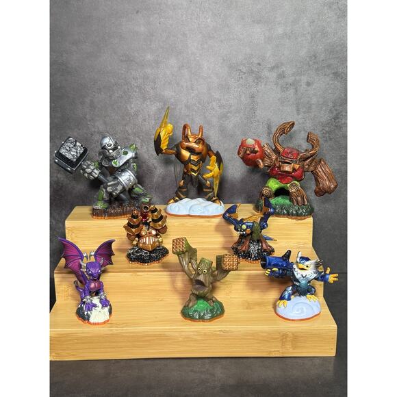Activision Skylanders Giants Lot of 8 - Swarm, Tree Rex, Crusher, Stump Smash - Picture 1 of 4